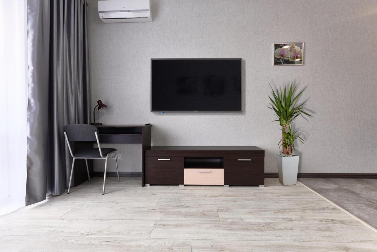Perfect Apartments M Polytech, Ohmatdet, Parking Kiev Exterior foto