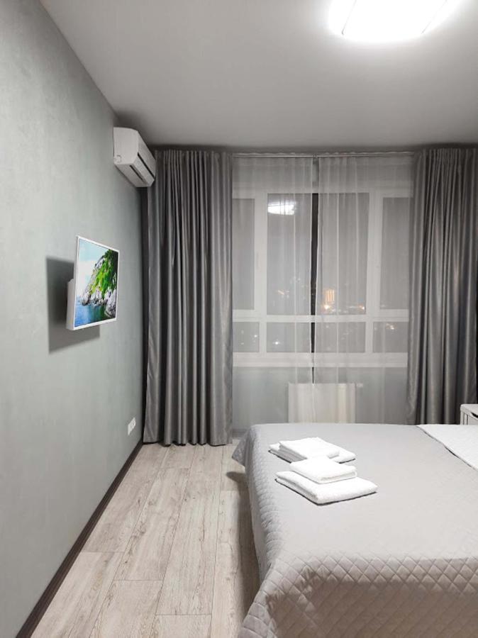 Perfect Apartments M Polytech, Ohmatdet, Parking Kiev Exterior foto